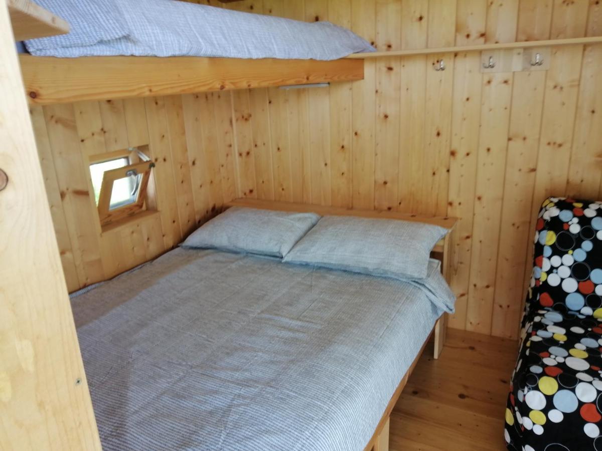 Vila Glamping With A View Smlednik Exteriér fotografie