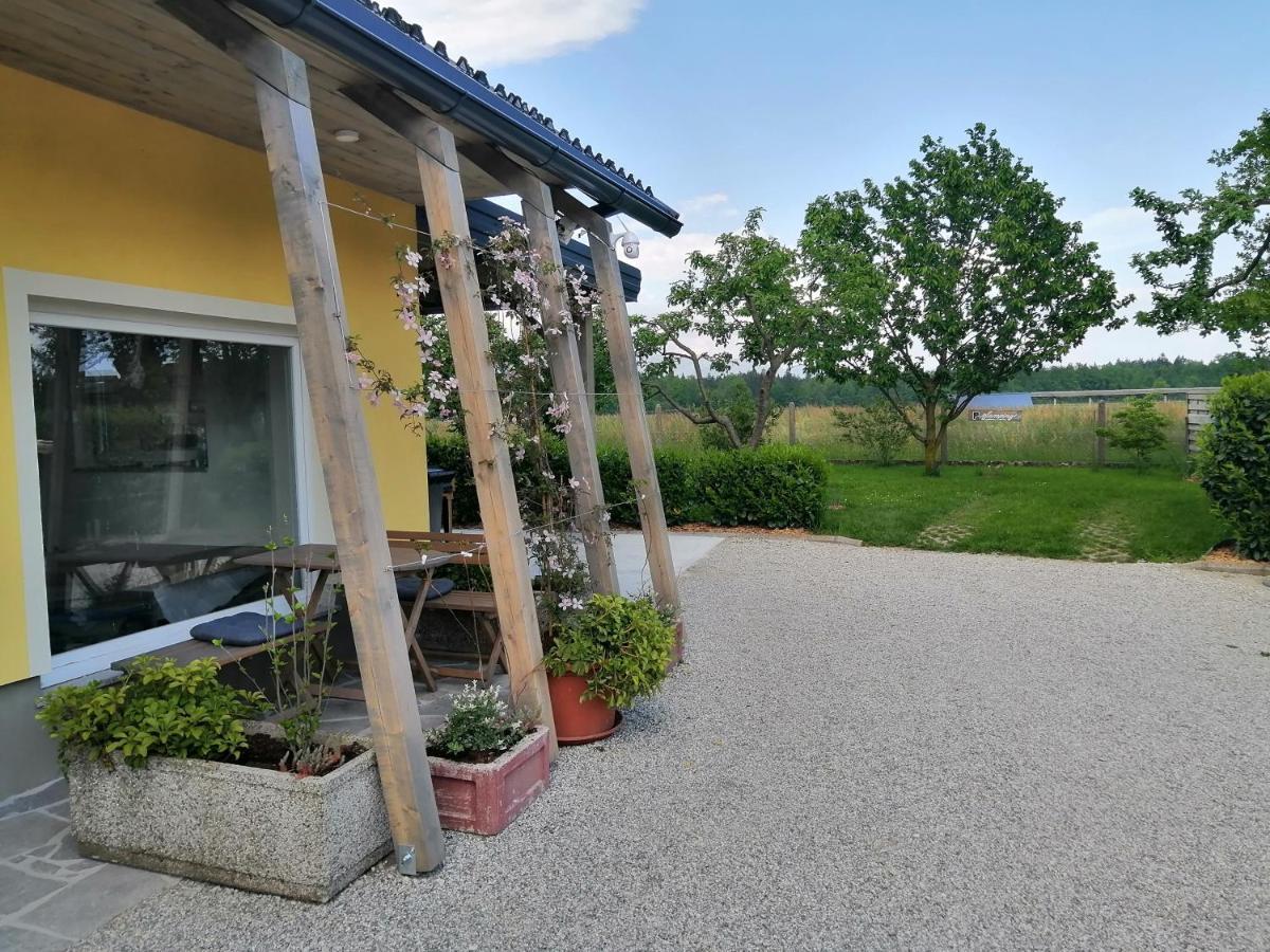 Vila Glamping With A View Smlednik Exteriér fotografie